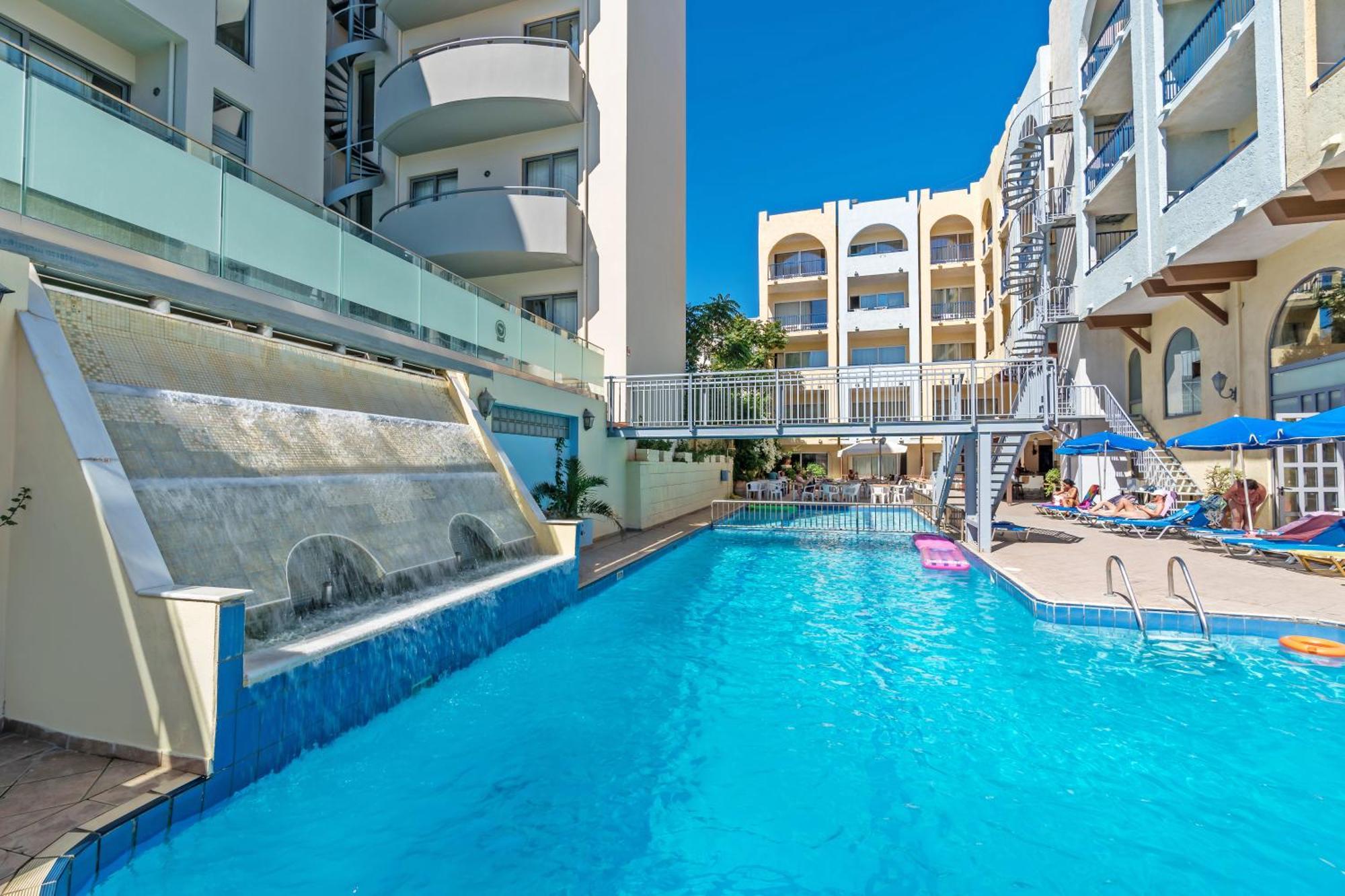 Lefkoniko Beach & Icarus Suite Apts Ретимно Экстерьер фото